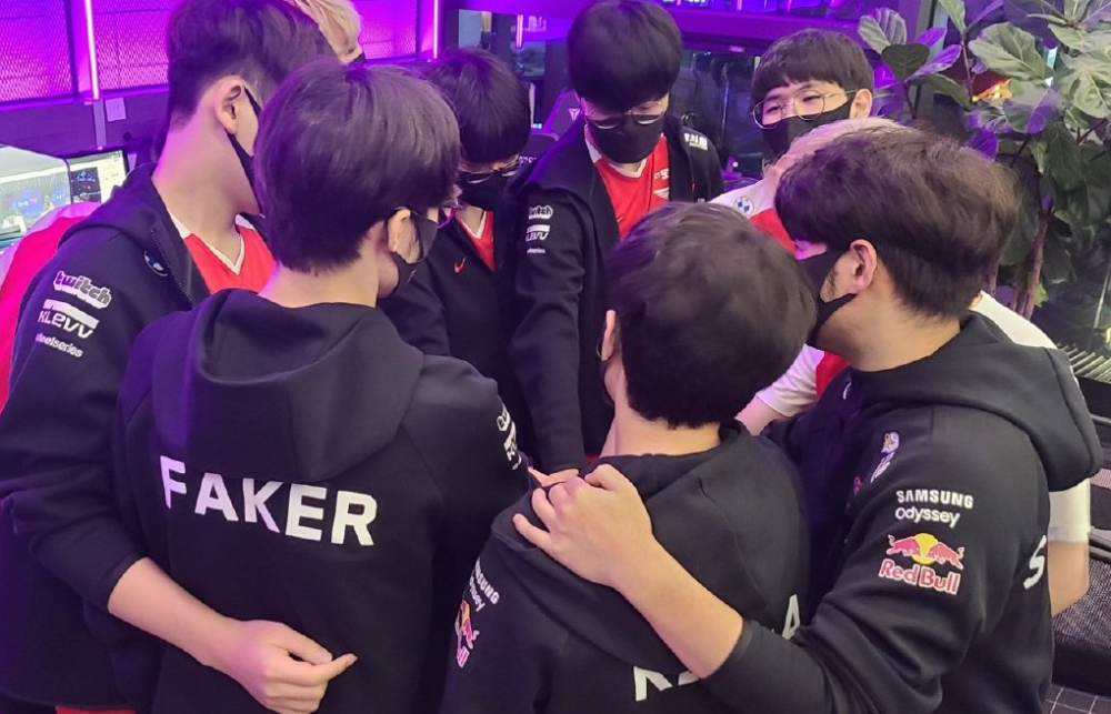 的巅峰对决 的巅峰对决