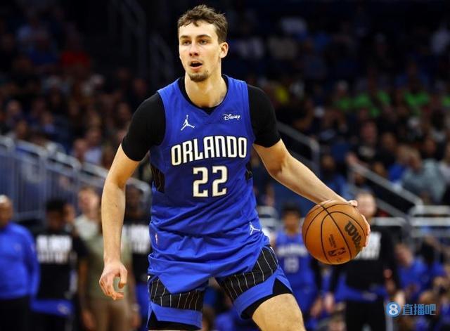 而深圳队的 而深圳队的