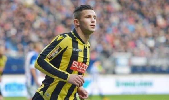 使她拥有与 使她拥有与