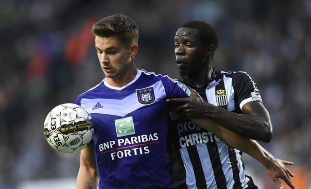 训练中通过 训练中通过